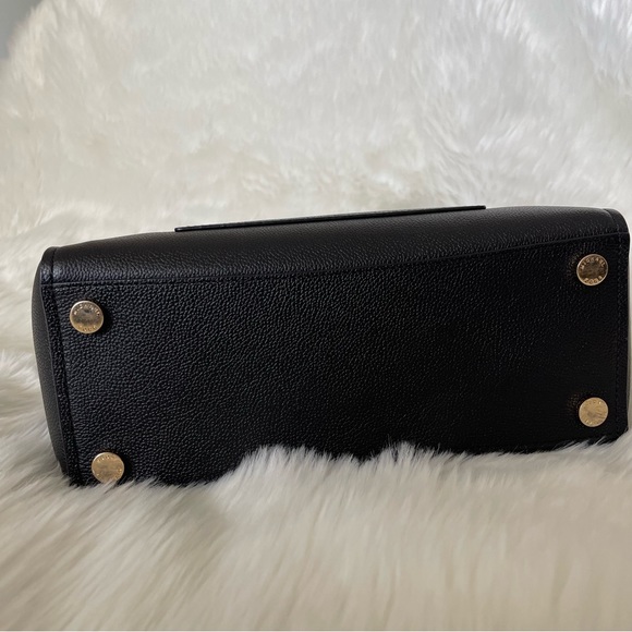 Michael Kors Hayes Tote - Picture 9 of 11